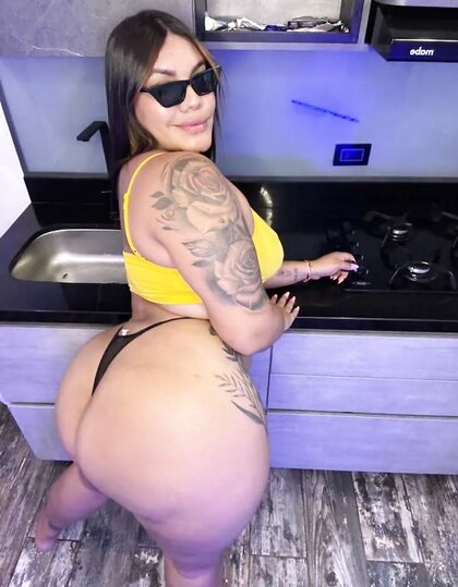 Slutty Lira