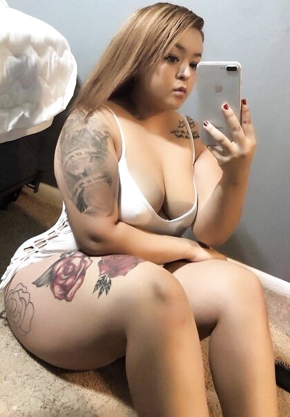 Thick little Latina