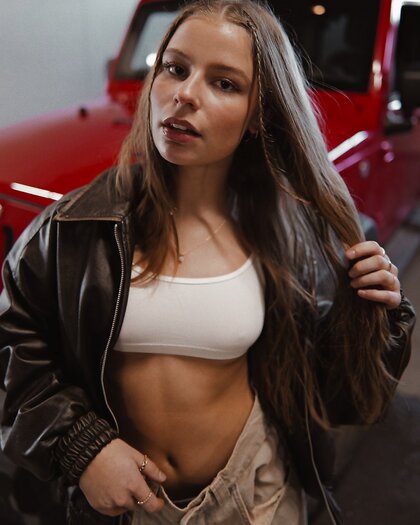 Teen Cuties 200