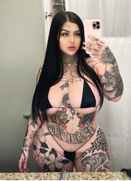 Valentina Vixxen taking BBC