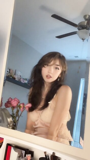 Asian Cuties 39