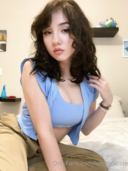 Asian Cuties 39