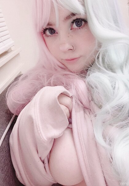 E-Cuties 6