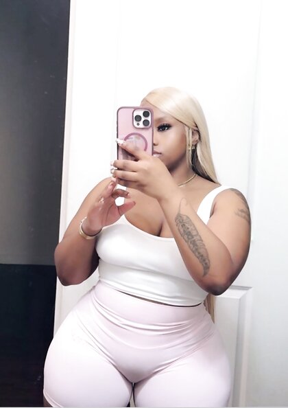 Mrs Hips