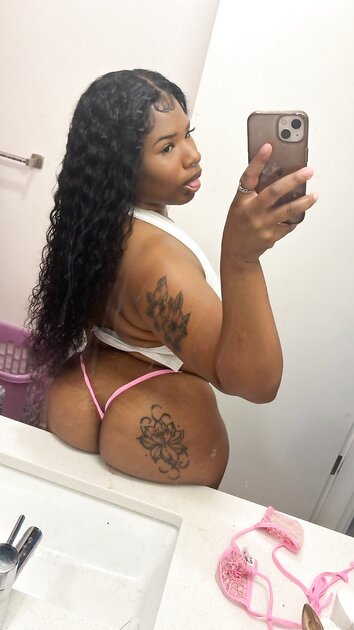 Stripper Thot