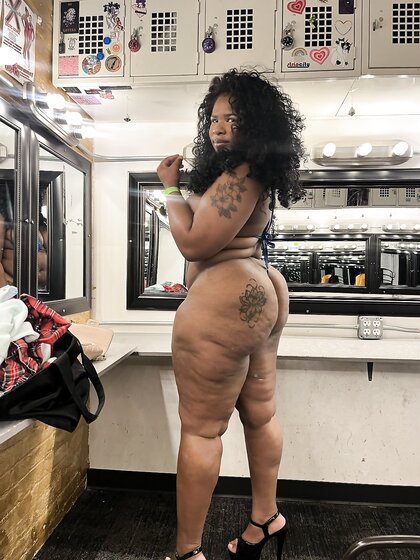Stripper Thot