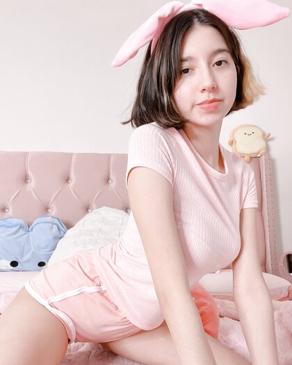 Tiny Cuties 89