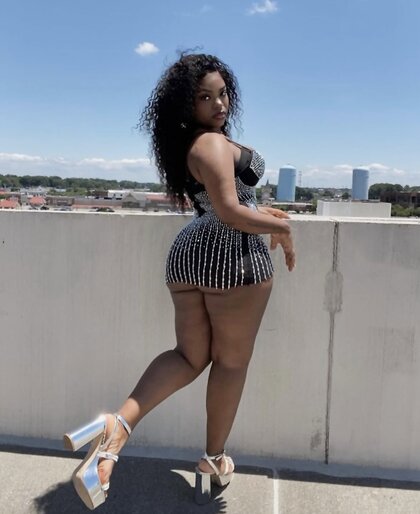 Lyric Divinee