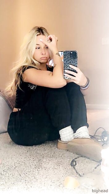TikTok Cuties 205