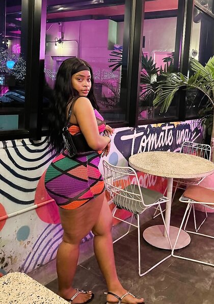 Dominican Butta face but damn she thick!