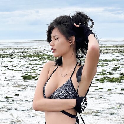 Asian Cuties 58