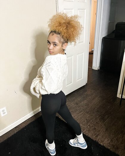 Black Cuties 17