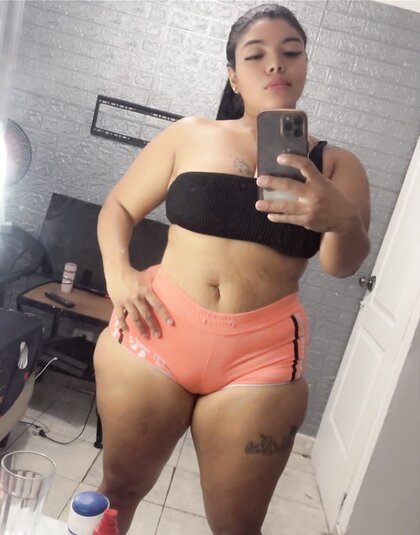 Thick Latina with Wide hips and Phat Pussy