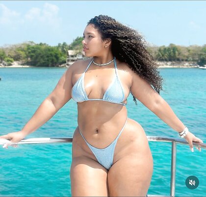 Dark skin Latina