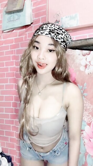 Asian Cuties 20