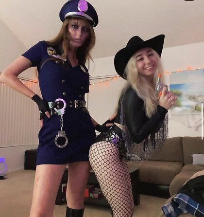 Streamer Cuties 1