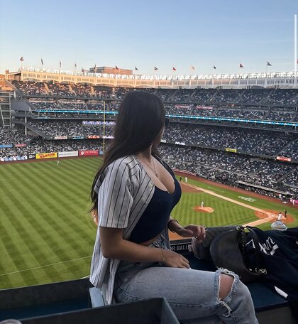 Evangeline G - Hot vsco teen (St. John’s)