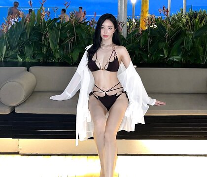 Asian famous influencer big tits leaks