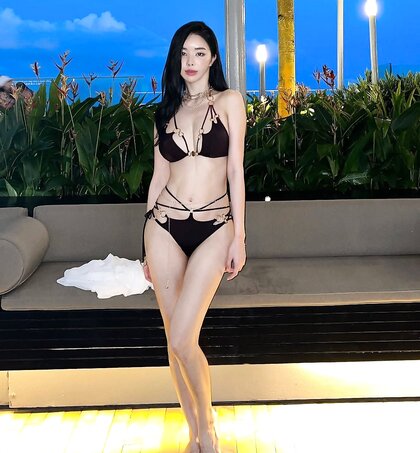 Asian famous influencer big tits leaks
