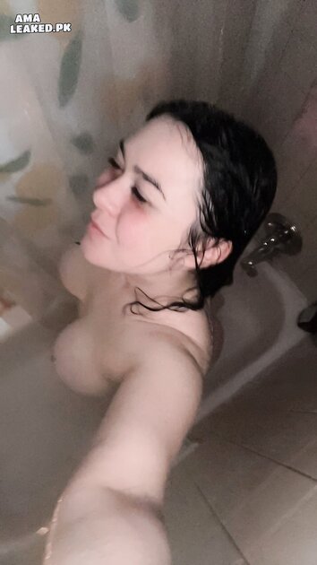 Ⓛⓔⓐⓚⓔⓓ - Taylor W