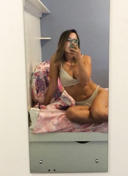 28yo webslut Giulia, Italy