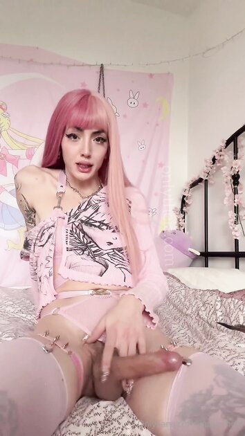 Sissies around the net ! 10