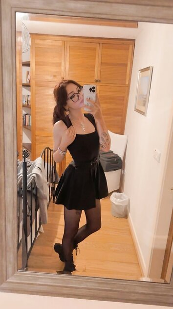 Thoughts on my gf Ava Kik meadll00