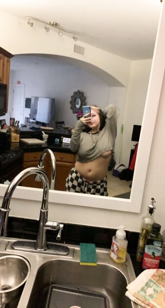 23yo webslut Emma