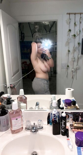 23yo webslut Emma
