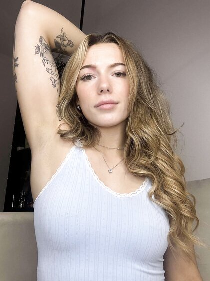 Sweet hot and sweaty armpits