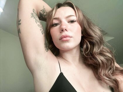 Sweet hot and sweaty armpits
