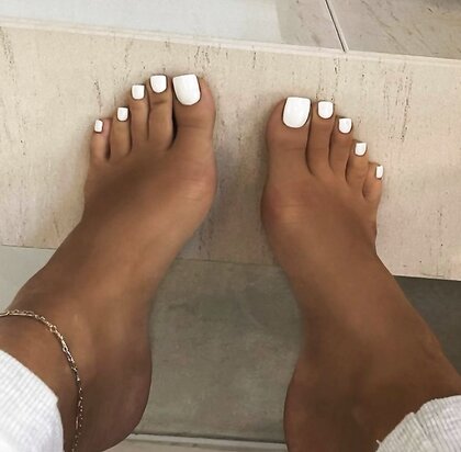 feet and toes 4