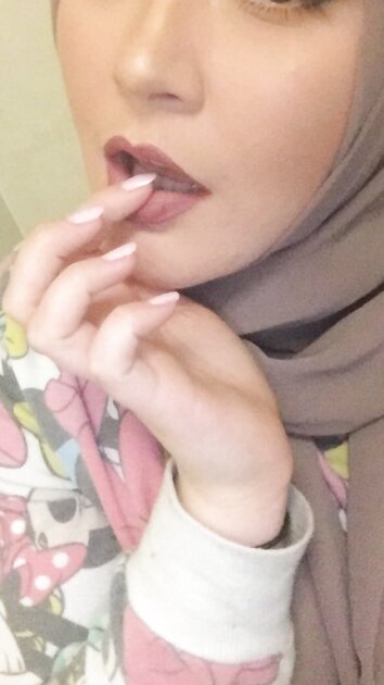 Arab hijab hot selfi 2 ????????????