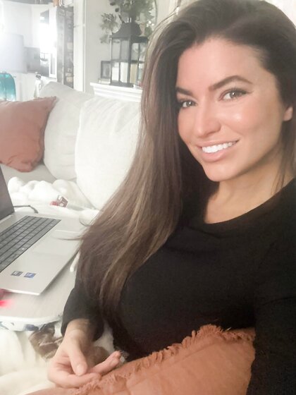 Huge tits curvy brunette Warhammer nerd