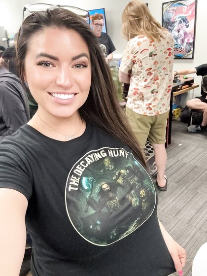 Huge tits curvy brunette Warhammer nerd