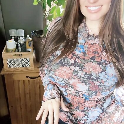 Huge tits curvy brunette Warhammer nerd