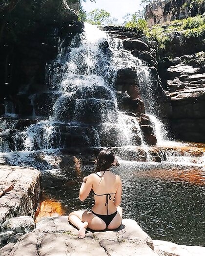 ????maiara en bolas por las sierras argentina????