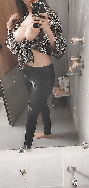 Las tetas más deliciosas ????