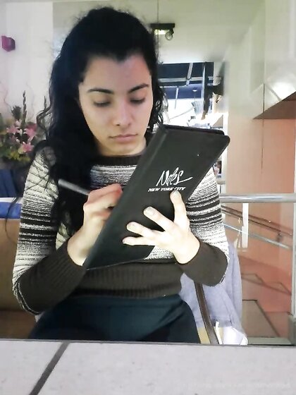 La compañera seria de la universidad la mejor puta