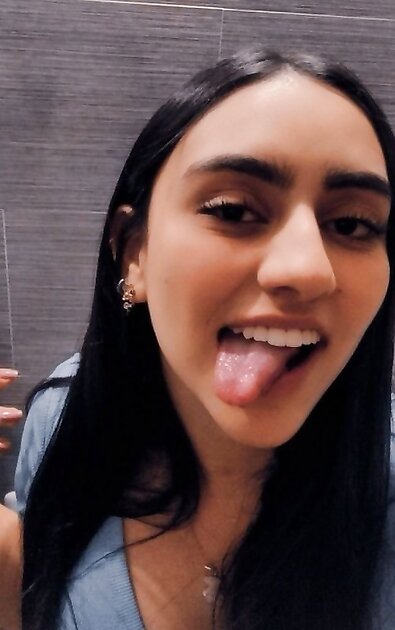 Puta golosa ????