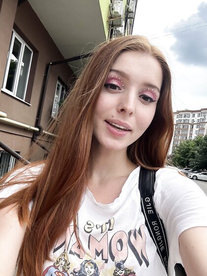 Puta perfecta para chuparla toda ????