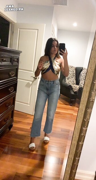 Ⓛⓔⓐⓚⓔⓓ - Olivia T