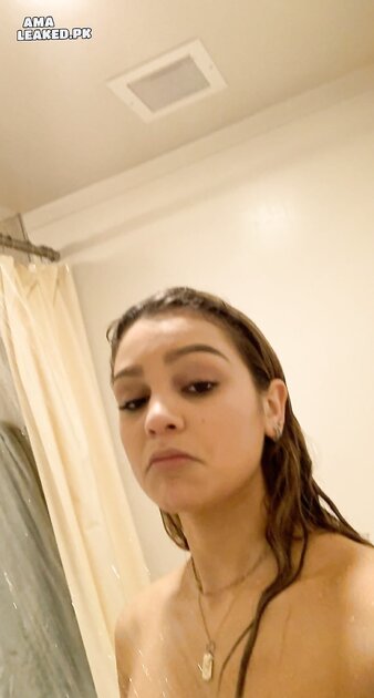 Ⓛⓔⓐⓚⓔⓓ - Sophie C #2