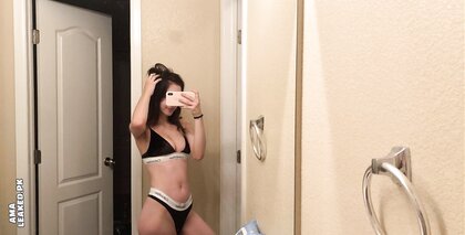 Ⓛⓔⓐⓚⓔⓓ - Hailey M