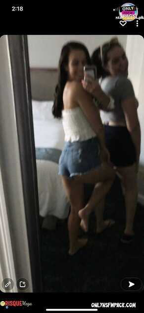 Ⓛⓔⓐⓚⓔⓓ - Ashley Z