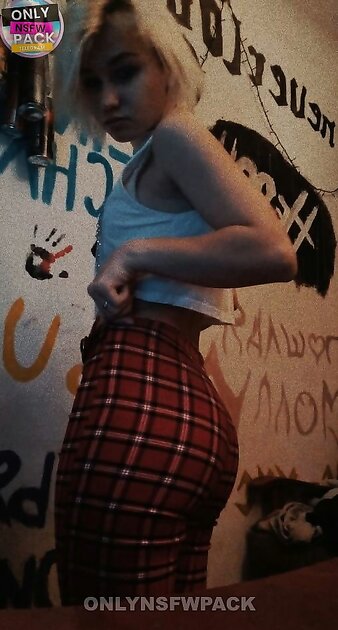 Ⓛⓔⓐⓚⓔⓓ AlinaАлина ???????? #2