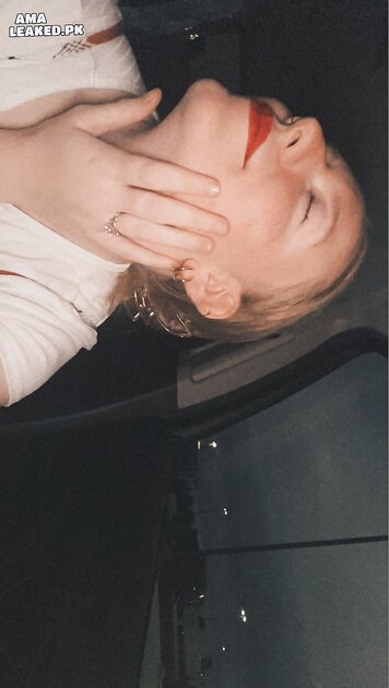 Ⓛⓔⓐⓚⓔⓓ - Gracie #2