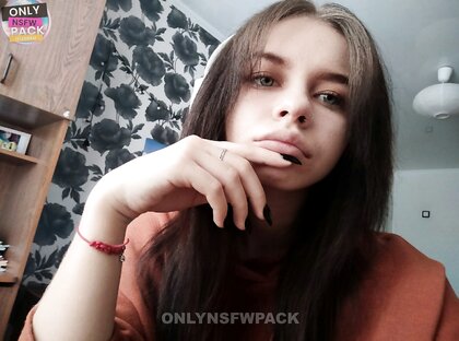 Ⓛⓔⓐⓚⓔⓓ - Sasha