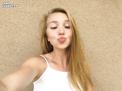 Ⓛⓔⓐⓚⓔⓓ - Kylee T