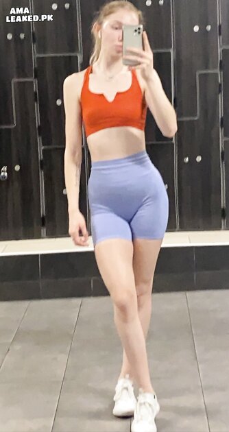 Ⓛⓔⓐⓚⓔⓓ - Kylee T